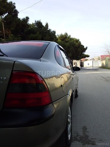 Opel Vectra 1996, 324,000 km - 2.0 l - Bakı
