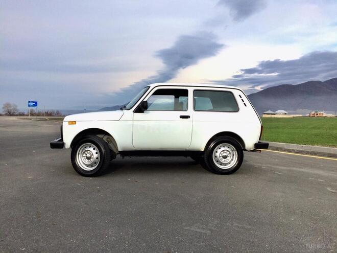 LADA (VAZ) Niva 2015, 44,102 km - 1.7 l - Qax