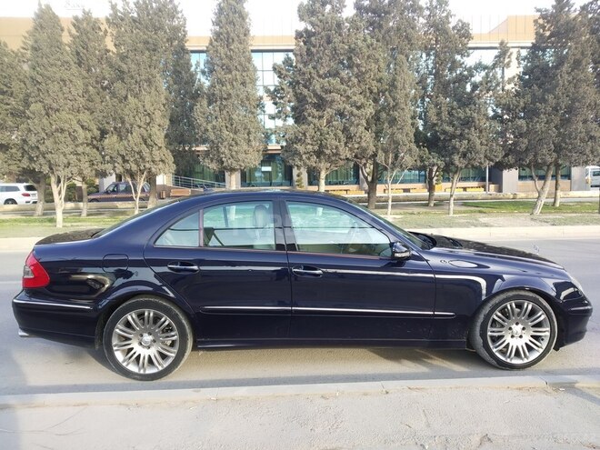 Mercedes E 350 2007, 204,000 km - 3.5 l - Bakı