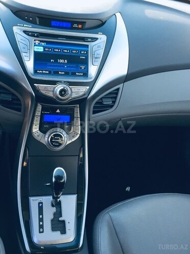 Hyundai Elantra 2013, 80,000 km - 1.8 l - Bakı