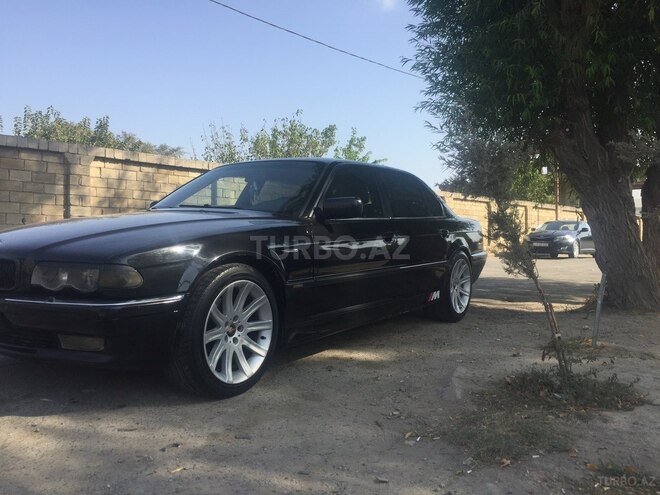 BMW 740 1999, 300,000 km - 4.4 l - Bakı