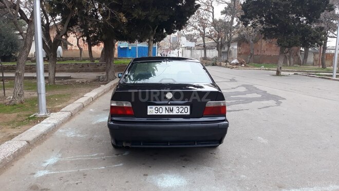 BMW 320 1998, 270,000 km - 2.0 l - Bakı