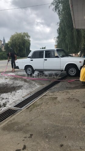 LADA (VAZ) 2107 2003, 70,000 km - 0.2 l - Quba
