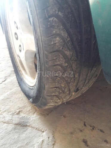 Ford  1998, 97,000 km - 2.0 l - Tovuz