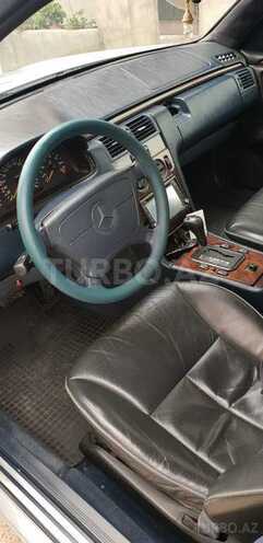 Mercedes E 230 1997, 235,836 km - 2.3 l - Bakı