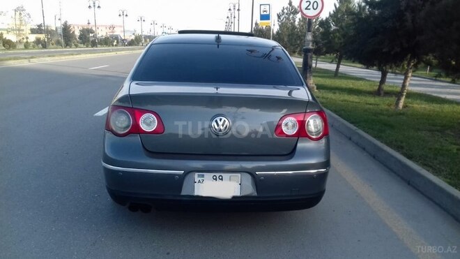 Volkswagen Passat 2005, 255,000 km - 2.0 l - Bakı