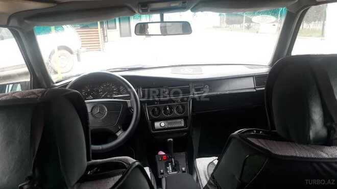 Mercedes 190 1991, 300,000 km - 2.3 l - Bakı