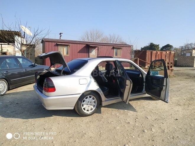 Mercedes C 240 1999, 224,200 km - 2.4 л - Xaçmaz