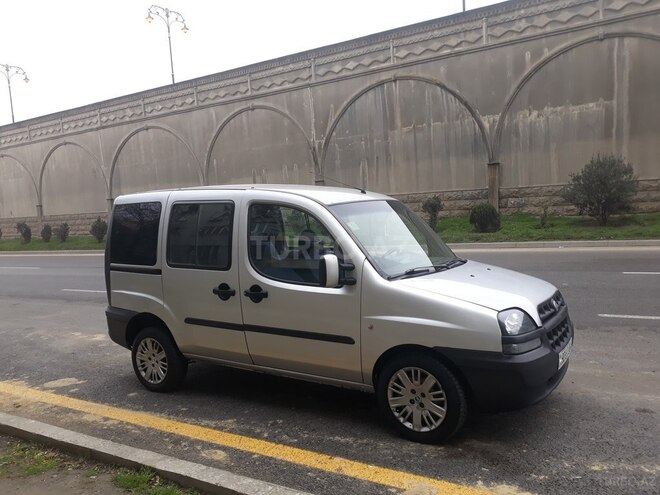 Fiat Doblo 2005, 196,850 km - 1.3 l - Bakı