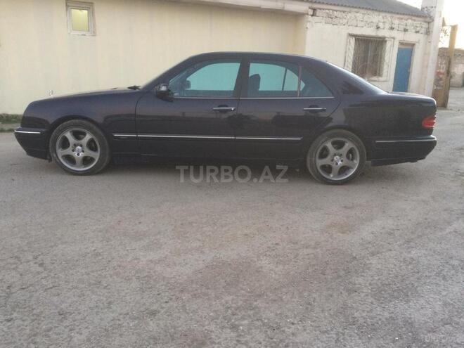 Mercedes E 250 2000, 237,000 km - 2.4 l - Bakı