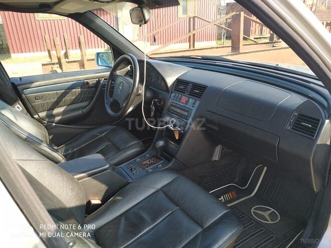 Mercedes C 240 1999, 224,200 km - 2.4 л - Xaçmaz