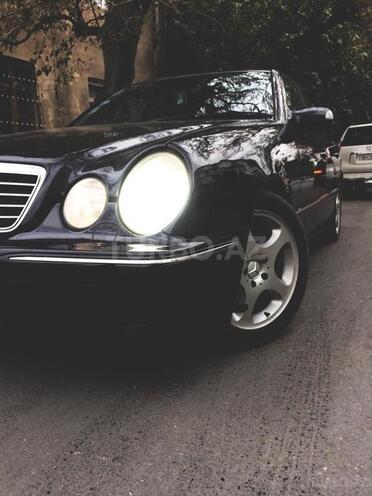Mercedes E 250 2000, 237,000 km - 2.4 l - Bakı