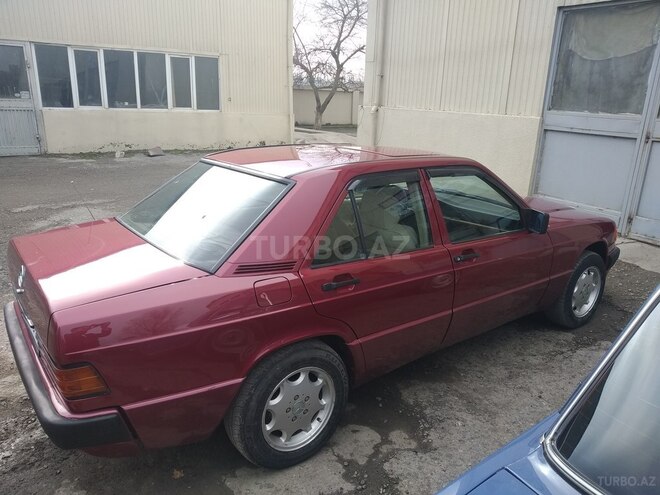 Mercedes 190 1990, 888,883 km - 1.8 l - Bərdə