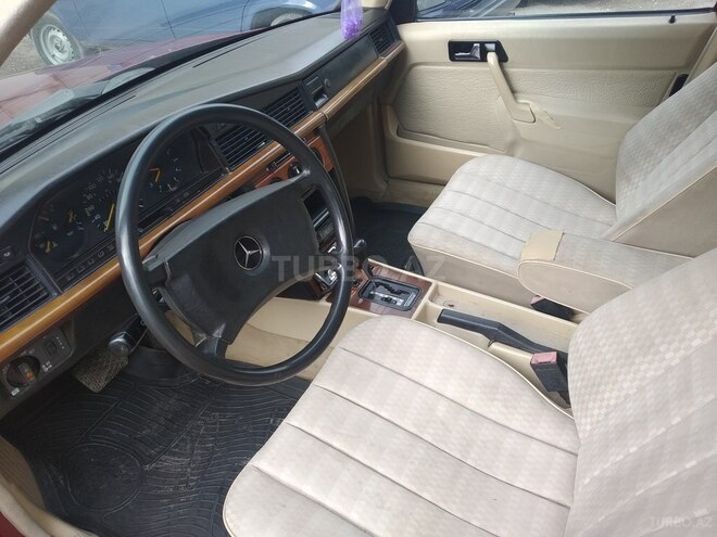 Mercedes 190 1990, 888,883 km - 1.8 l - Bərdə