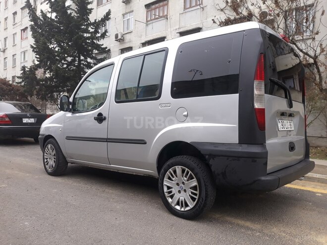 Fiat Doblo 2005, 196,850 km - 1.3 l - Bakı