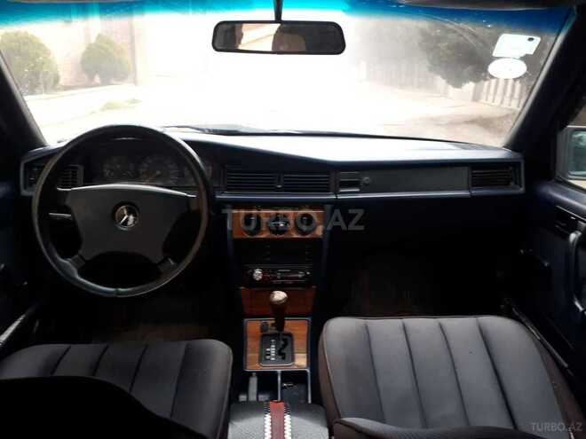 Mercedes 190 1992, 132,300 km - 2.0 л - Bakı