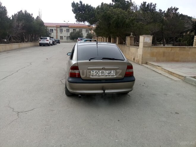 Opel Vectra 1996, 254,000 km - 1.8 l - Bakı