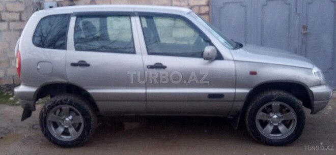 Chevrolet Niva 2007, 145,002 km - 1.7 l - Siyəzən