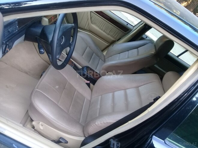 Mercedes E 230 1991, 312,000 km - 2.3 l - Sumqayıt