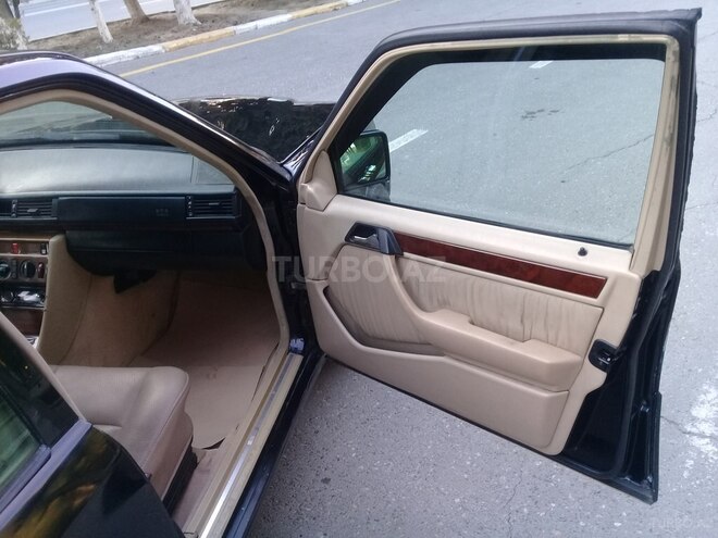 Mercedes E 230 1991, 312,000 km - 2.3 l - Sumqayıt