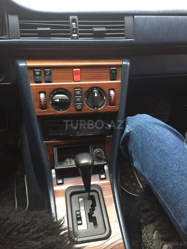 Mercedes E 200 1995, 345,000 km - 2.0 л - Bakı