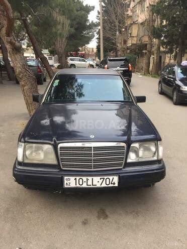 Mercedes E 200 1995, 345,000 km - 2.0 л - Bakı