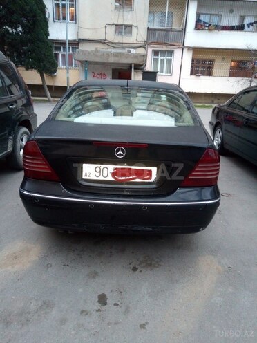 Mercedes C 320 2001, 285,000 km - 3.2 l - Bakı