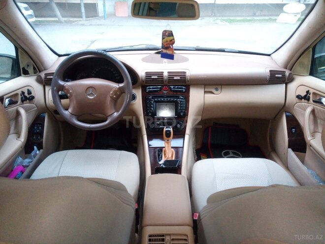 Mercedes C 320 2001, 285,000 km - 3.2 l - Bakı