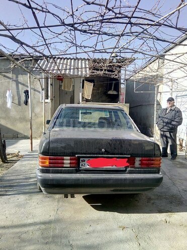 Mercedes 190 1993, 268,000 km - 2.0 л - Bakı