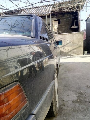 Mercedes 190 1993, 268,000 km - 2.0 л - Bakı