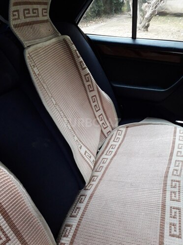 Mercedes E 230 1991, 299,290 km - 2.3 l - Bakı