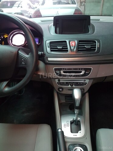 Renault Megane 2010, 183,700 km - 1.5 l - Bakı