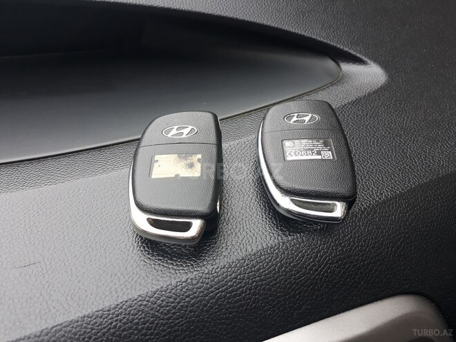 Hyundai i20 2012, 67,500 km - 1.4 l - Bakı