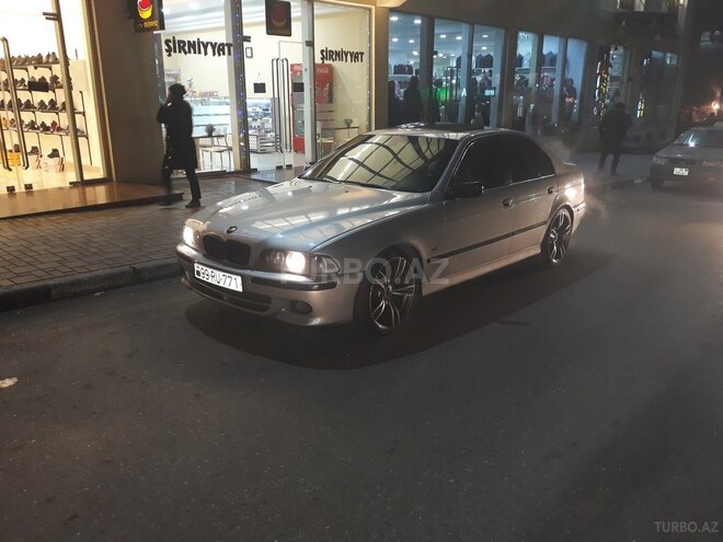 BMW 528 2000, 268,743 km - 2.8 l - Bakı