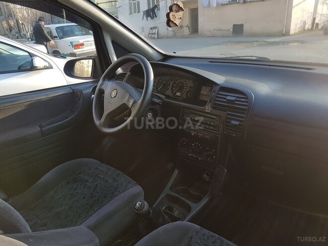 Opel Zafira 1999, 31,000 km - 1.8 l - Sumqayıt