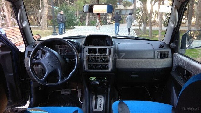 Mitsubishi Pajero io 1999, 228,000 km - 1.8 l - Sumqayıt