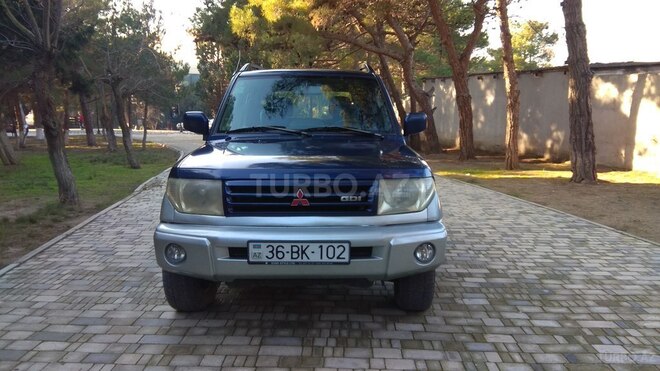 Mitsubishi Pajero io 1999, 228,000 km - 1.8 l - Sumqayıt