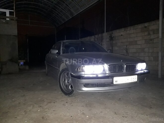 BMW 730 2000, 330,959 km - 3.0 l - Sumqayıt