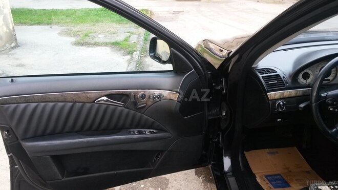 Mercedes E 280 2007, 240,000 km - 3.0 l - Bakı