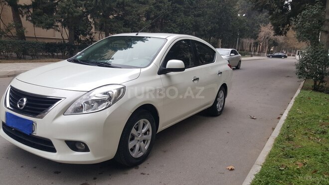 Nissan Sunny 2013, 112,400 km - 1.5 l - Bakı