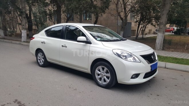 Nissan Sunny 2013, 112,400 km - 1.5 l - Bakı