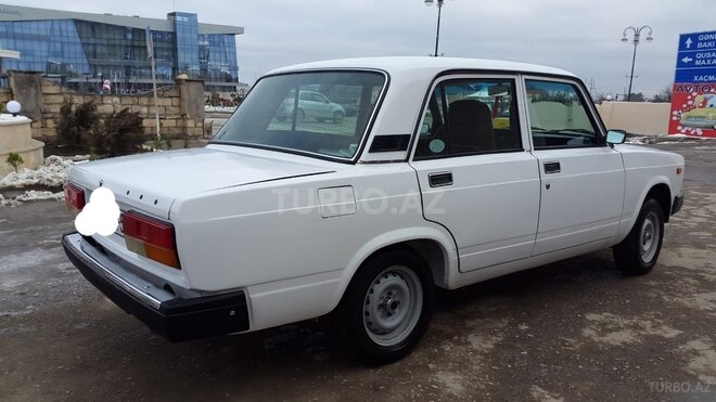 LADA (VAZ) 2107 2006, 195,000 km - 1.6 l - Quba