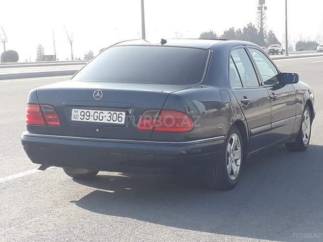 Mercedes E 200 1997, 340,000 km - 2.0 l - Bakı