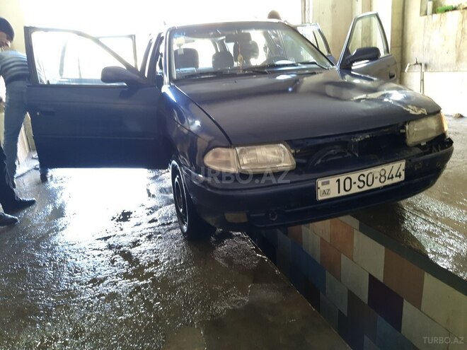 Opel Astra 1996, 289,650 km - 1.6 l - Bakı