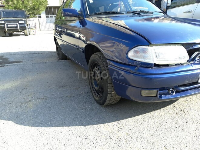 Opel Astra 1996, 289,650 km - 1.6 l - Bakı