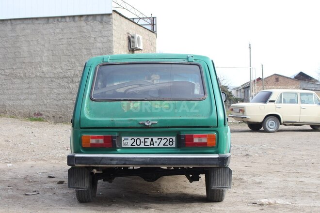 LADA (VAZ) Niva 1982, 150,000 km - 1.6 l - Samux