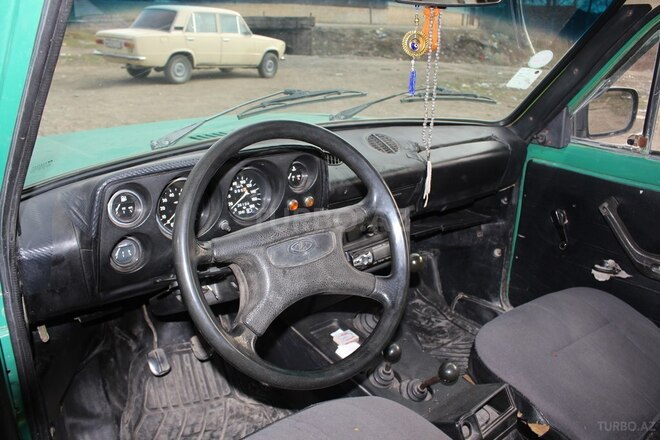 LADA (VAZ) Niva 1982, 150,000 km - 1.6 l - Samux