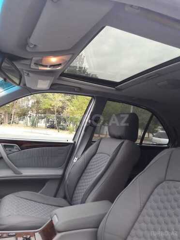 Mercedes E 240 2001, 218,941 km - 2.6 l - Bakı