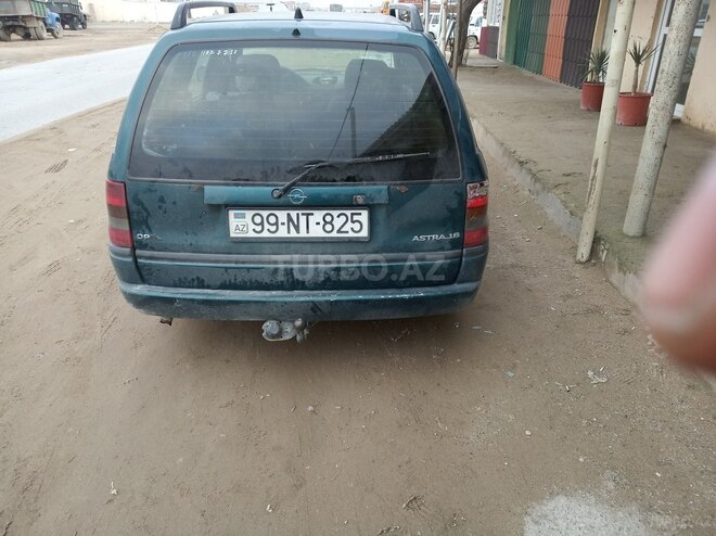 Opel Astra 1997, 141,000 km - 1.6 l - Bakı