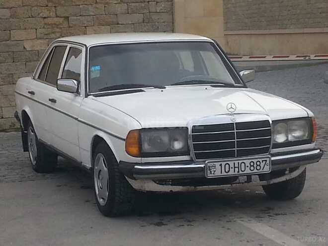 Mercedes E 300 1978, 323,653 km - 3.0 l - Bakı
